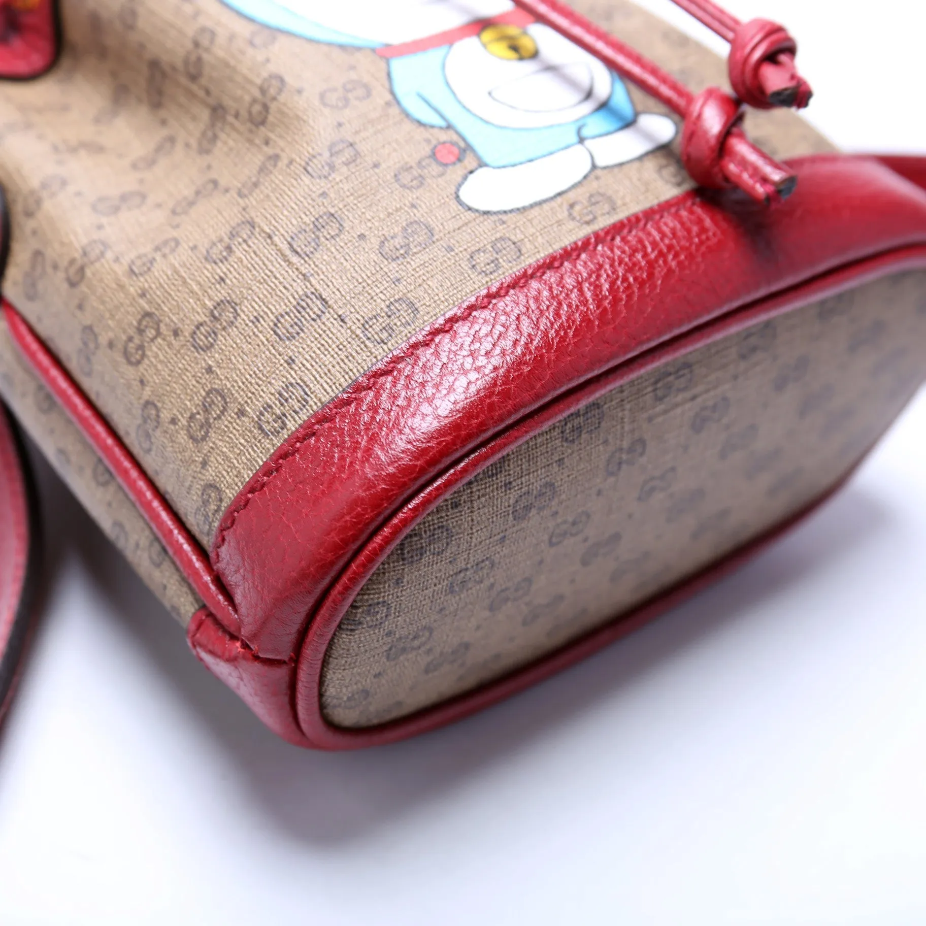647801 Doraemon Mini Bucket