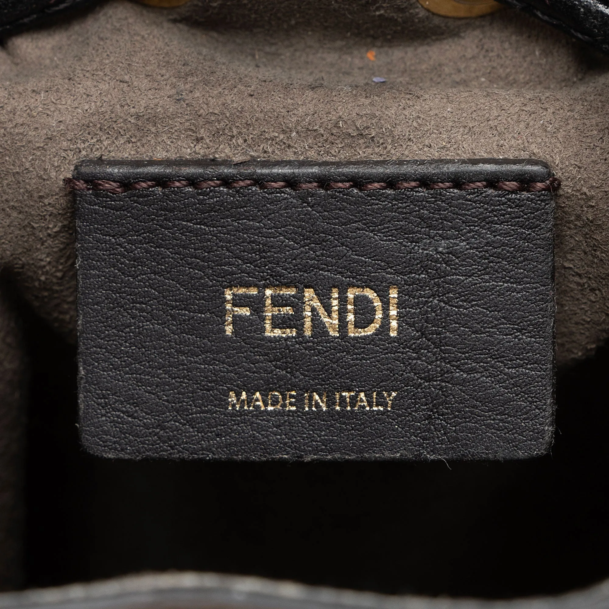 Fendi FF Embossed Calfskin Mon Tresor Mini Bucket Bag (SHF-ci9vp1)