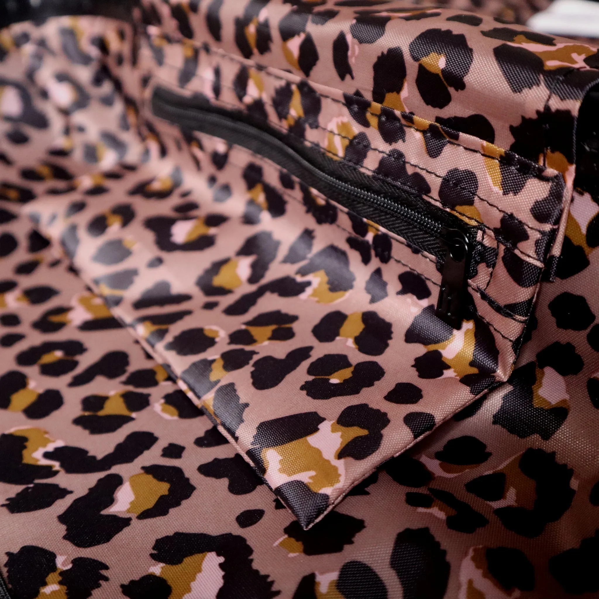 Glitzy - Vanity Case (Metallic Rose Gold)