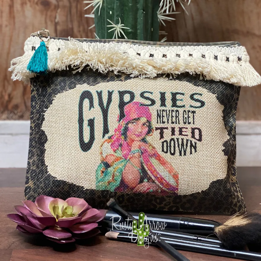 GYPSIES NEVER GET TIED DOWN MAKEUP BAG