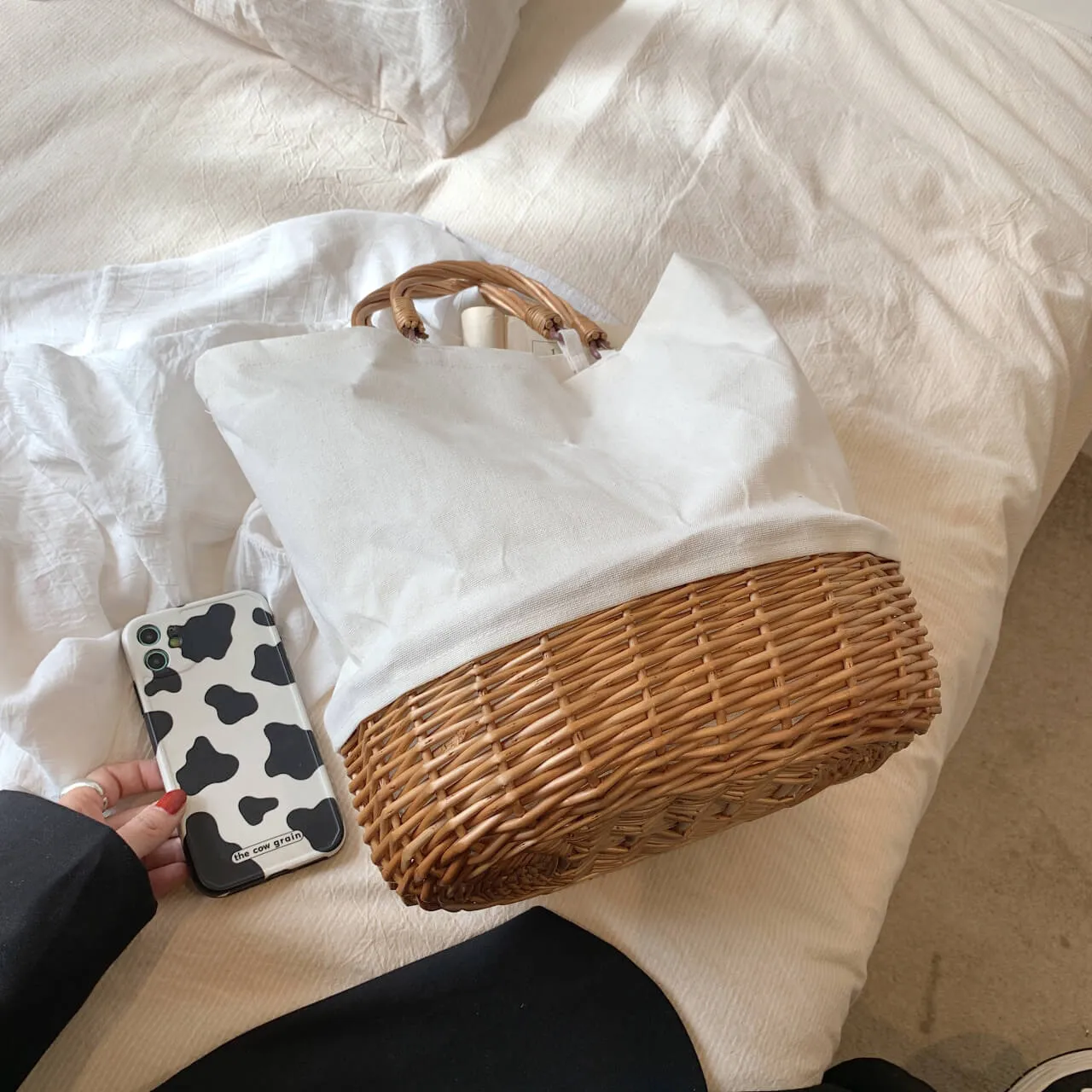 Large Capacity Stripe Wicker Canvas Beach Bag-Showtown