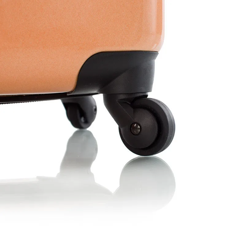 Riccardo Guasco 26" Spinner Luggage